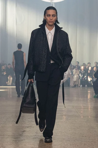 Look 6